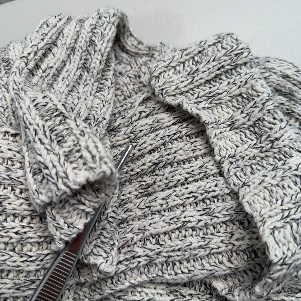 Free People Sweater Womens Large Gray Turtleneck Chunky Knit Comfy Cozy Pullover - Picture 8 of 12